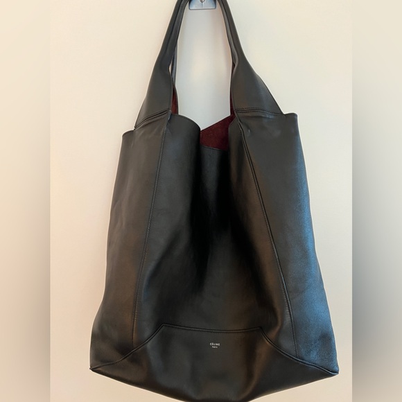 AUTH Celine Cabas hobo bag in black - Picture 8 of 14